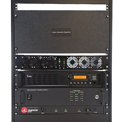 IAS120DU1PS Repetidor ICOM digital VHF 440-470MHz,120W de potencia, supresor de picos de 70A A 140A y amplificacdor de potencia incluido