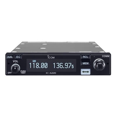 IC-A220 Radio móvil aéreo en rango de frecuencia: 118.000-136.975 MHz, cuenta con 20 canales regulares y 50 canales de memoria.