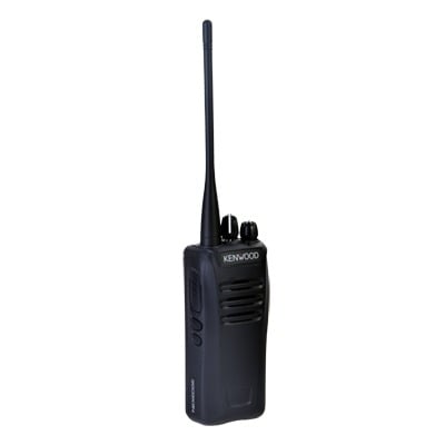 NX-340-K2 400-470 MHz, 5 W, 32 Canales, NXDN-Analógico, GPS, Encriptación, Roaming multi-sitio, Incluye Batería, Antena, cargador y clip.