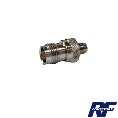 RFT-1241-4 Adaptador en Línea de Conector TNC Hembra a SMA Hembra, Niquel/ Oro/ Teflón.