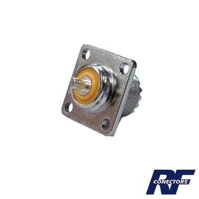 RFU-521 Conector UHF Hembra (SO-239), para Montaje en Chasis con 4 perforaciones a 18 mm, Terminal Soldable, Níquel/ Plata/ Delrin.